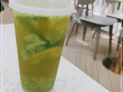 -满记甜品(无锡八佰伴店)