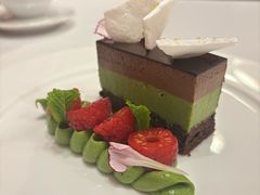 -塞纳河法国餐厅(意式风情街店)