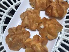 -天品味 一口吃榴莲泡芙