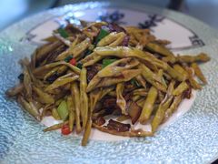 -雅和生态渔庄·宜城锅巴饭(龙灵山公园店)