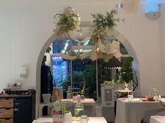 -春树下·树屋花房西餐厅(罍街AS1980店)