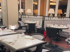 大堂-人间采蜜(海信广场店)