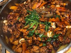 焖三黄鸡-黄记煌三汁焖锅(欢乐海岸店)