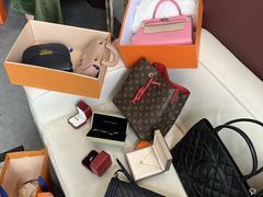 -沐渔二手奢侈品黄金手表包包回收·中古店(广州塔店)