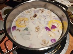 奶油蘑菇锅底-生如夏花泰式火锅(鹭洲里店)