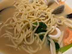 -荣家黄鱼面(前滩太古里店)