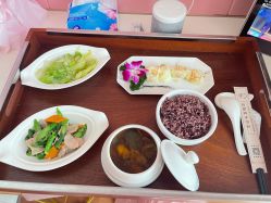 -梓爱月子中心(花都店)