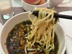 -丽晶美庐·玉兰餐厅