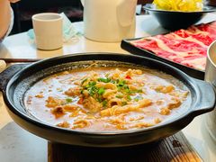 金针煮肥牛-肥仔文澳门猪骨煲(南京西路店)
