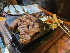 招牌石烧雪花牛扒-缦云里花园餐厅