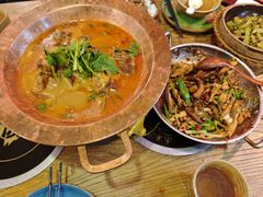 -吃饭皇帝大土家民族菜(正大广场店)