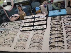 -简·爱眼镜(赛隆眼镜广场店)