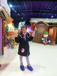 -圣名游乐城冰雪大世界