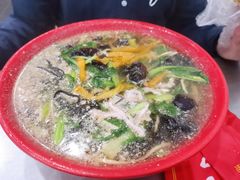 肉丝木耳-易记皮肚面(明瓦廊店)