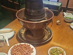 -年巴羊肉铺老铜锅(梅江店)