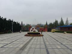 -上海九天陵园-停车场