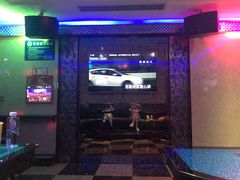 -唱吧麦颂KTV(东胜港悦广场店)