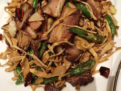 笋尖炒腊肉-国人川菜(李家村建东街店)