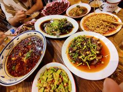 -川人川菜馆·小龙虾·鲜虾现做(黄山路店)