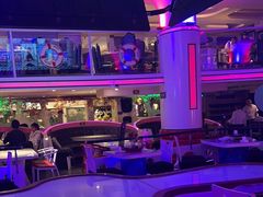 -巴特餐饮6加1音乐餐吧·新疆菜