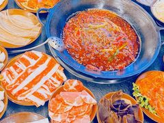 -渝井巷重庆老火锅(沈阳吉祥店)
