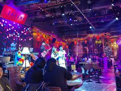 -喜鹊音乐酒馆(西街店)