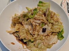 -阿瓦山寨·湘菜现炒·剁椒鱼头王(咸阳总店)