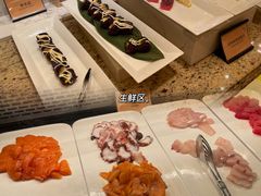 三文鱼-咖啡苑自助餐厅·中国大饭店