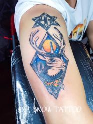 -SNOW TATTOO STUDIO