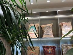 -分子跳动鲜活面包(五一大道店)