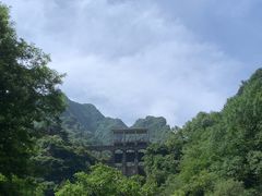 -秦岭终南山世界地质公园翠华山景区