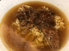 沙爹牛腩面-翠华餐厅(旺角文华商场店)