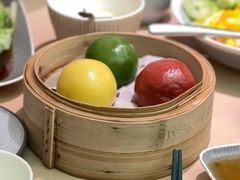 红绿灯团子-泓历皇朝酒店(东亭店)