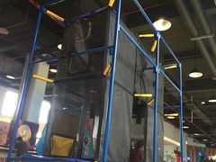 -蒙特利亲子乐园