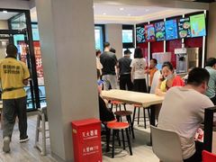 用餐区-永和大王(茉莉上新·军博店)
