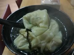 -真真鲜馄饨店(启蒙路店)