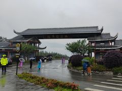 -梭布垭石林景区