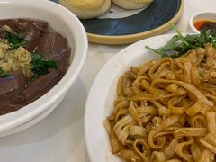 -万山楼海鲜酒家·二十三年老字号