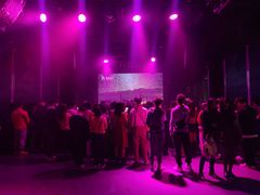 -HOU LIVE(下沙店)