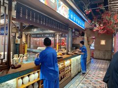 -吃饭皇帝大(长宁龙之梦店)