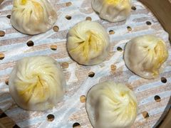 蟹黄鲜肉小笼包-苏堂阳春面•九年庆(北京路天河城店)