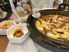 -渔语鱼新川菜Bistro(万象天地店)