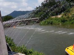 -梅岭漂流