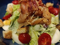 烟熏三文鱼色拉-JamaicaBlue(新城国际店)