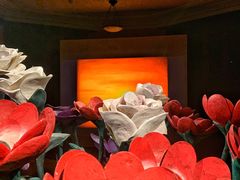 -Nathalie Djurberg与Hans Berg“牛皮纸包裹的月亮”-Prada荣宅当季展览