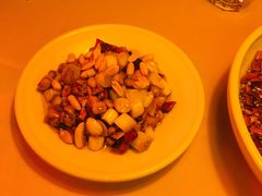 -龙门阵茶屋川菜馆(武康路店)