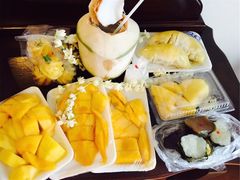 -芒果糯米饭摊子