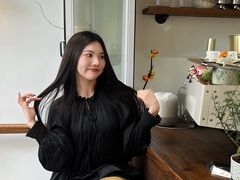 -Line 咖啡(石厦花园店)