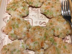 芹香鲜虾饼-新海渔港·胶东海鲜家常菜·家宴(奥体中心店)