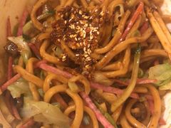 -黑八私房老北京炸酱面